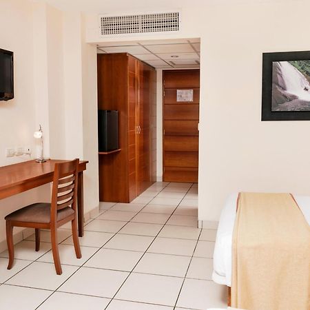 Wyndham Costa Del Sol Pucallpa Exteriér fotografie