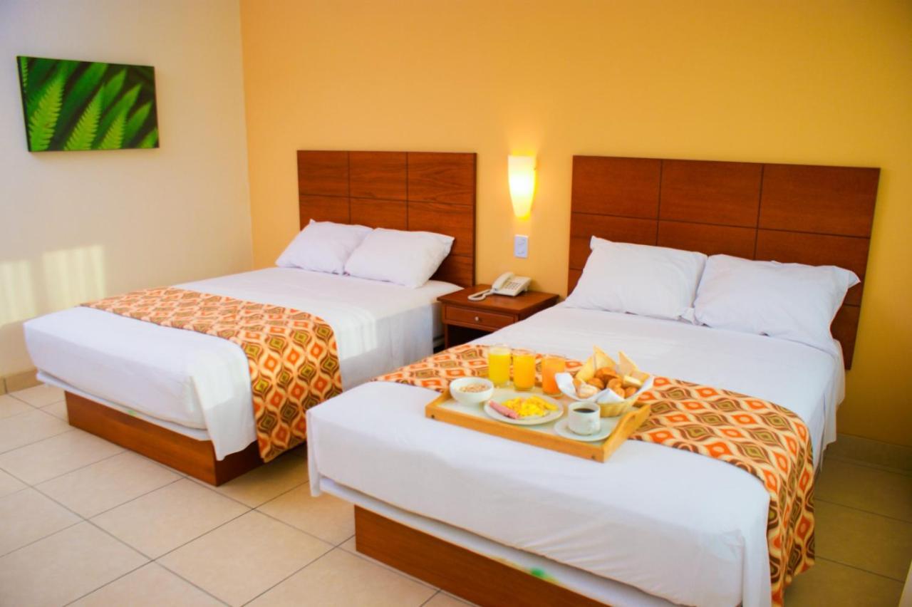 Wyndham Costa Del Sol Pucallpa Exteriér fotografie