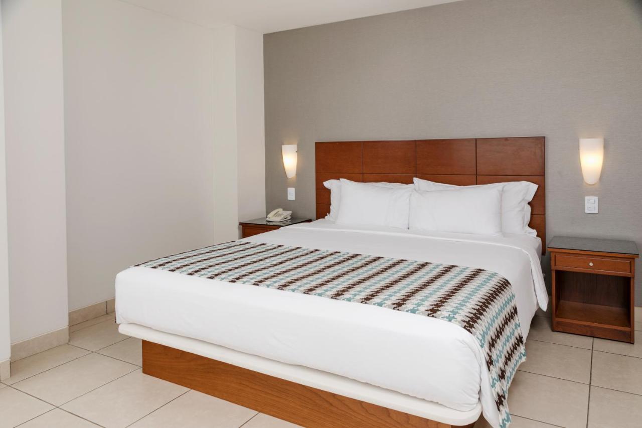 Wyndham Costa Del Sol Pucallpa Exteriér fotografie