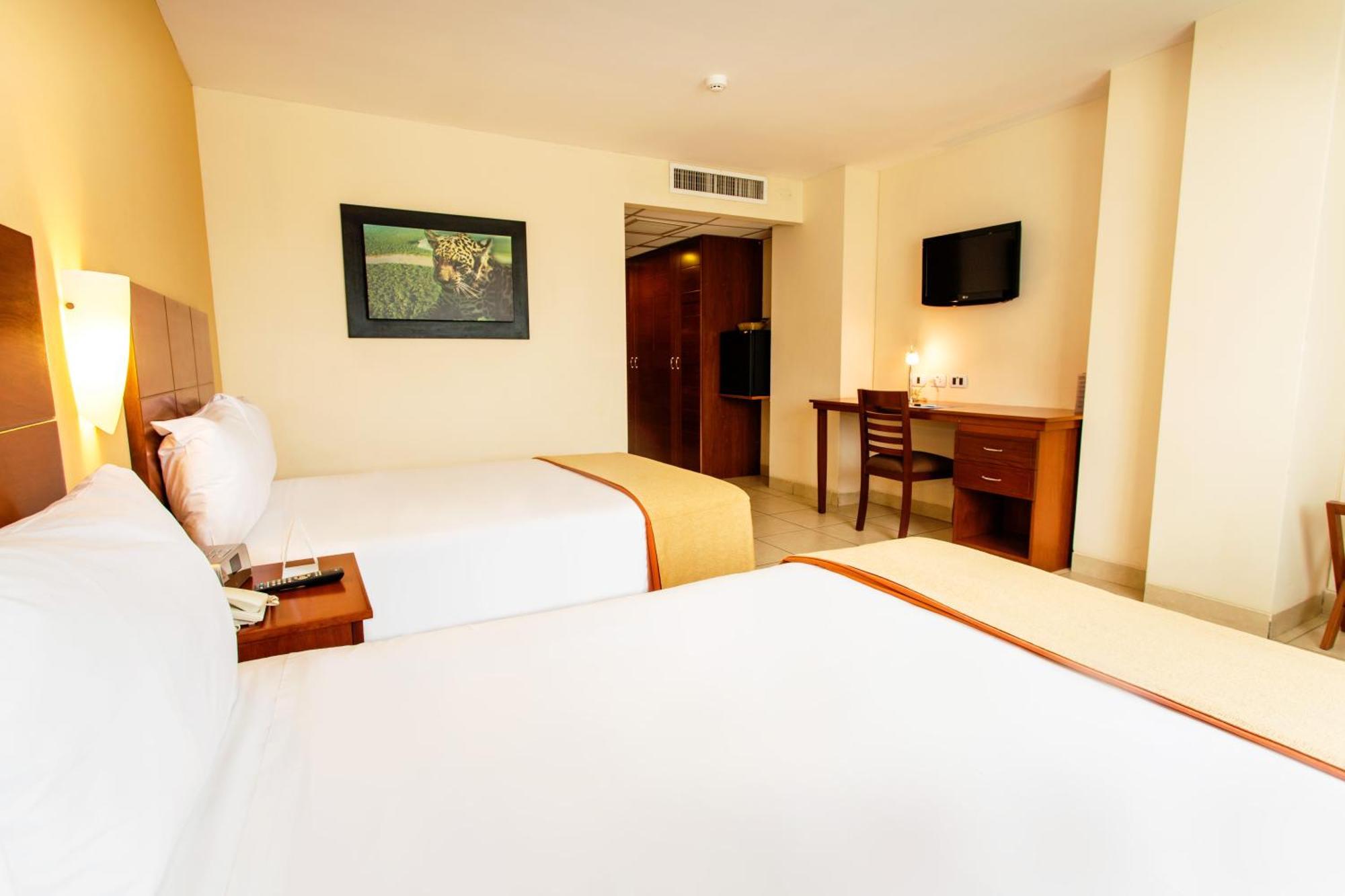 Wyndham Costa Del Sol Pucallpa Exteriér fotografie