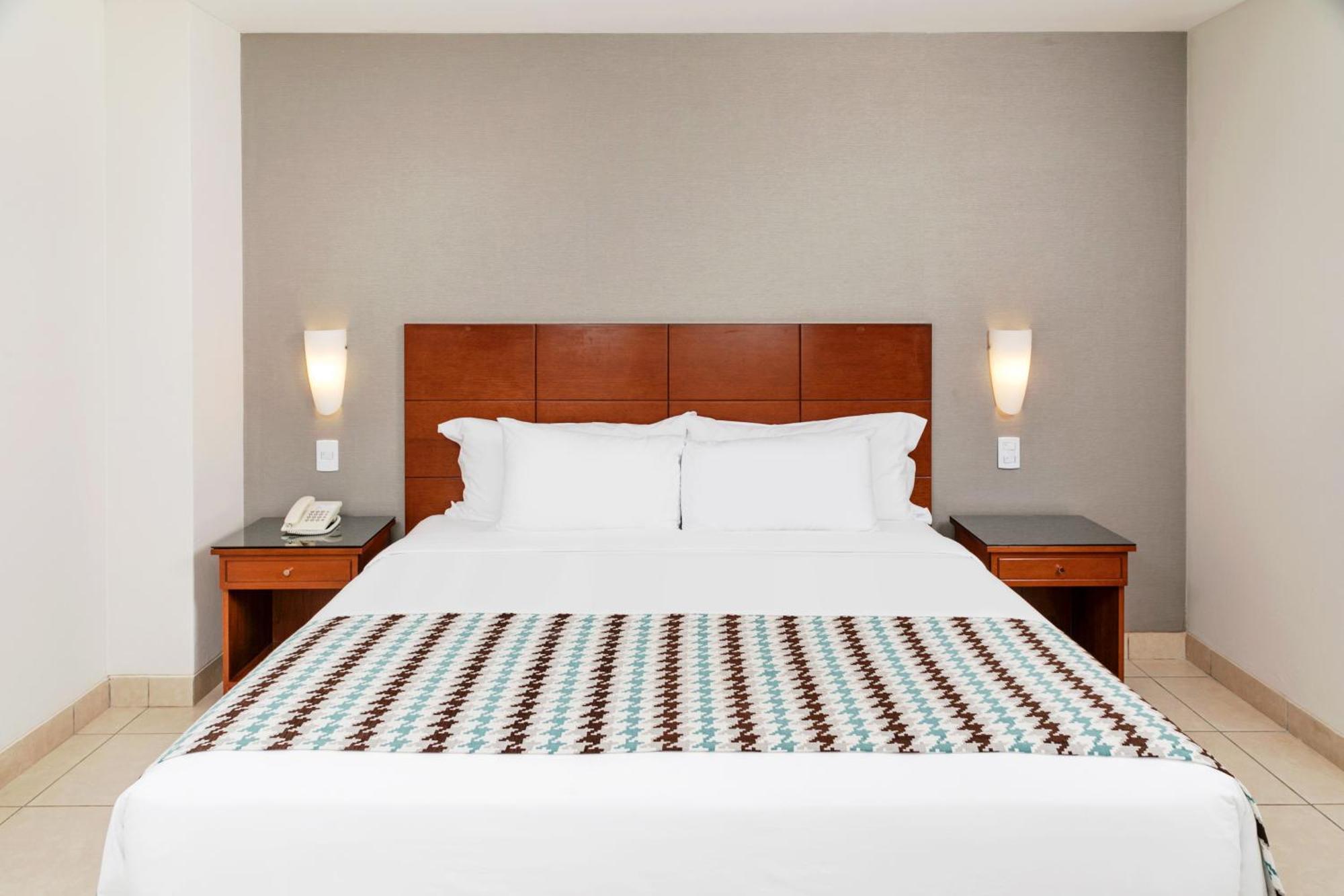 Wyndham Costa Del Sol Pucallpa Exteriér fotografie