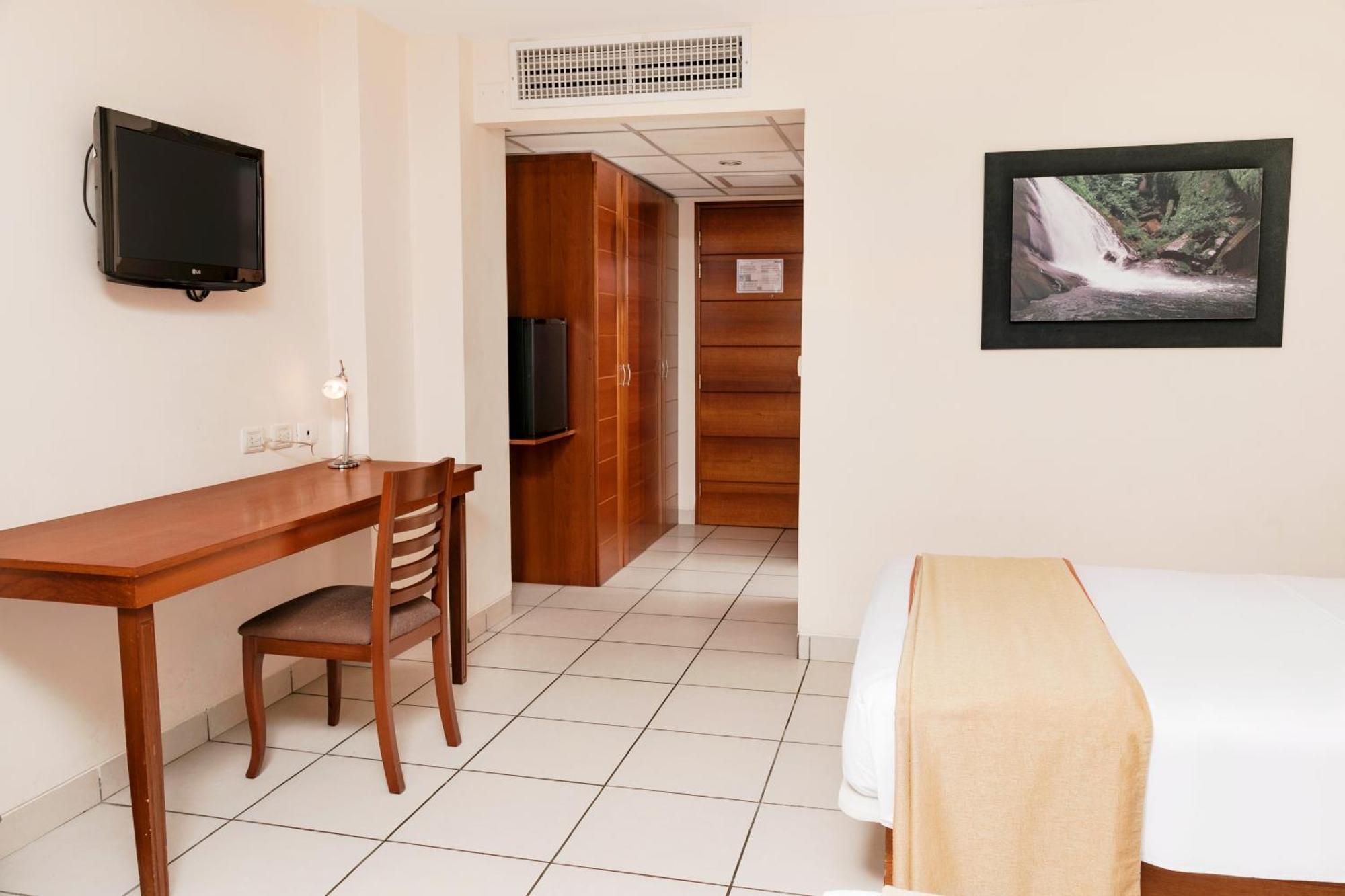 Wyndham Costa Del Sol Pucallpa Exteriér fotografie